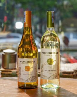 Rượu vang Woodbridge Chardonnay & Sauvignon Blanc